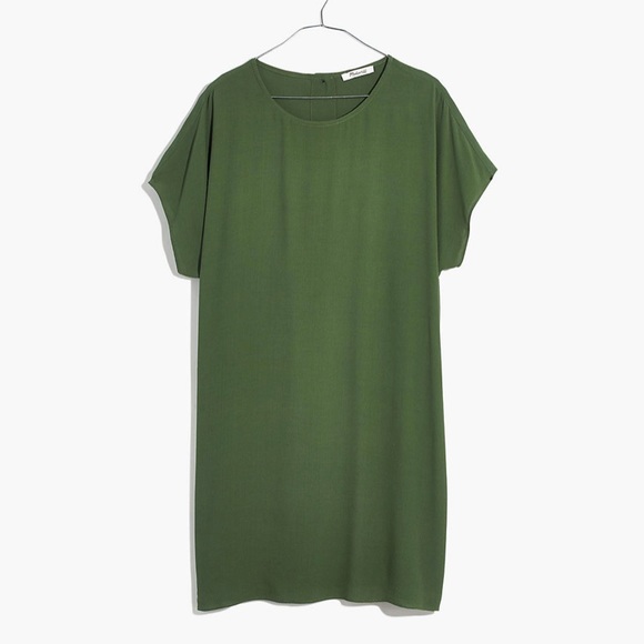 Crewneck Button-Back Easy Dress in Palm Tree - Picture 4 of 8